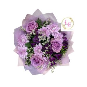 Ramo: Encanto Violeta.