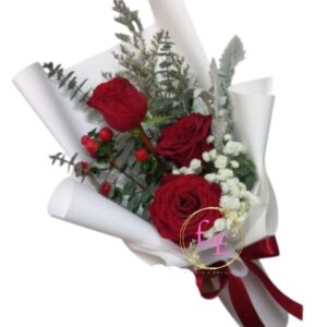 Mini Ramo Navideño de Rosas Rojas.