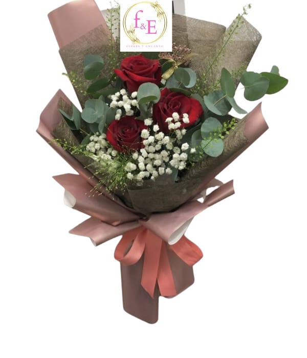 Ramo Rosas Rojas con Toque Campestre.