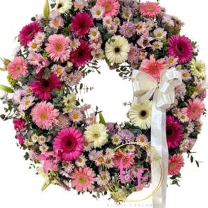 Corona Fúnebre Homenaje de gerberas.