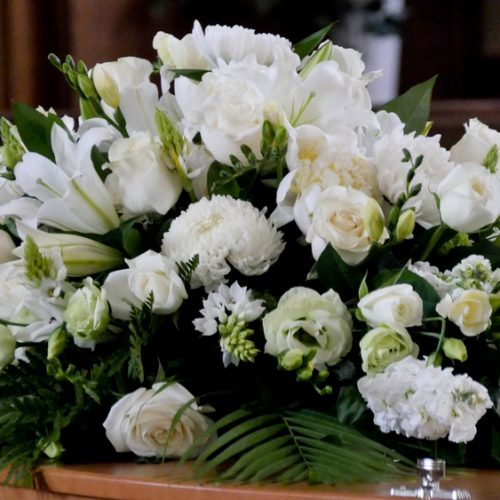 how-to-save-funeral-flowers
